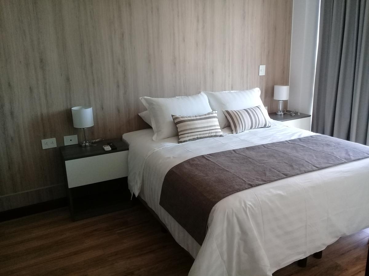 Urban Suites Apart Hotel Santa Cruz de La Sierra Kültér fotó