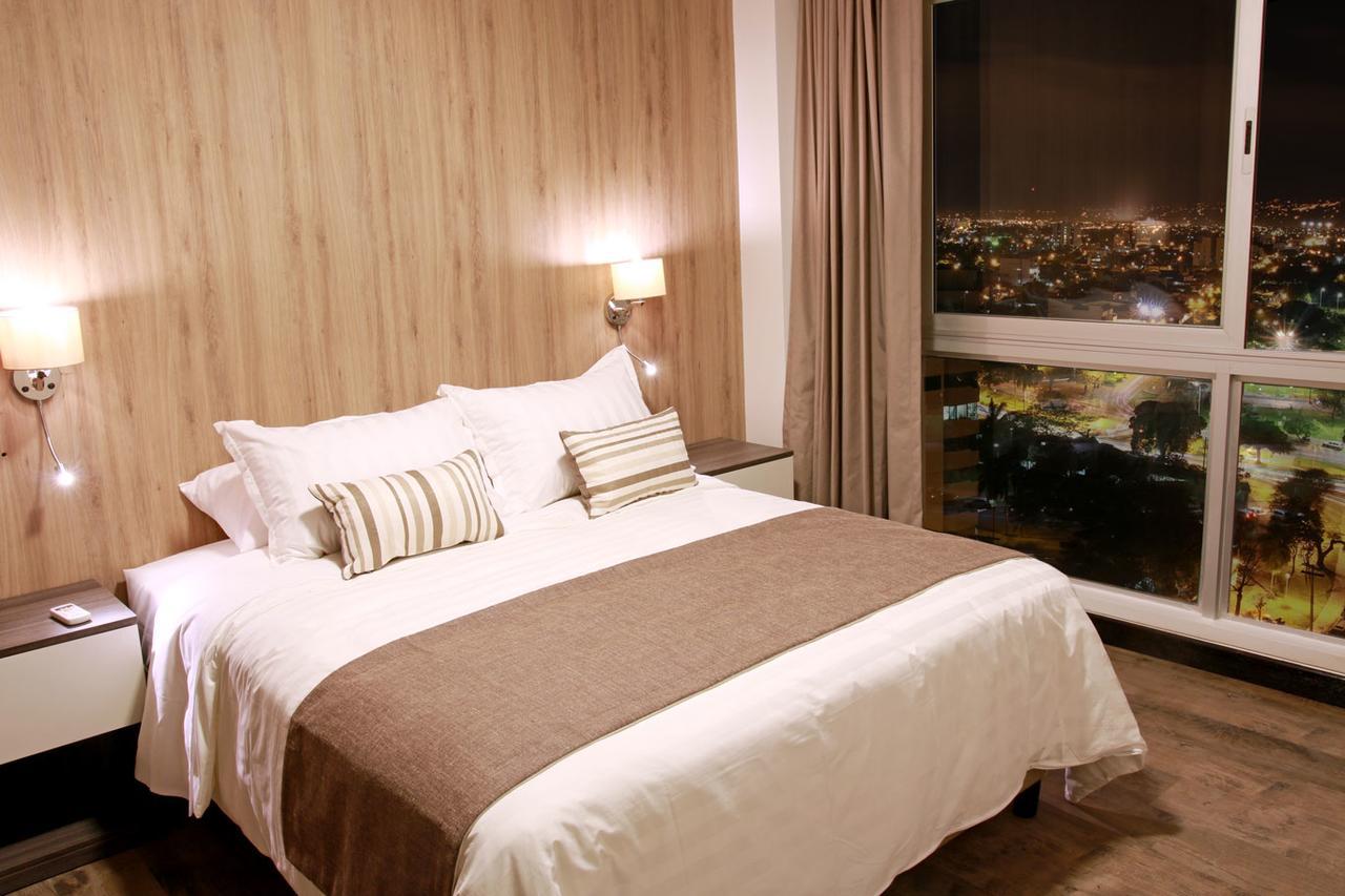 Urban Suites Apart Hotel Santa Cruz de La Sierra Kültér fotó