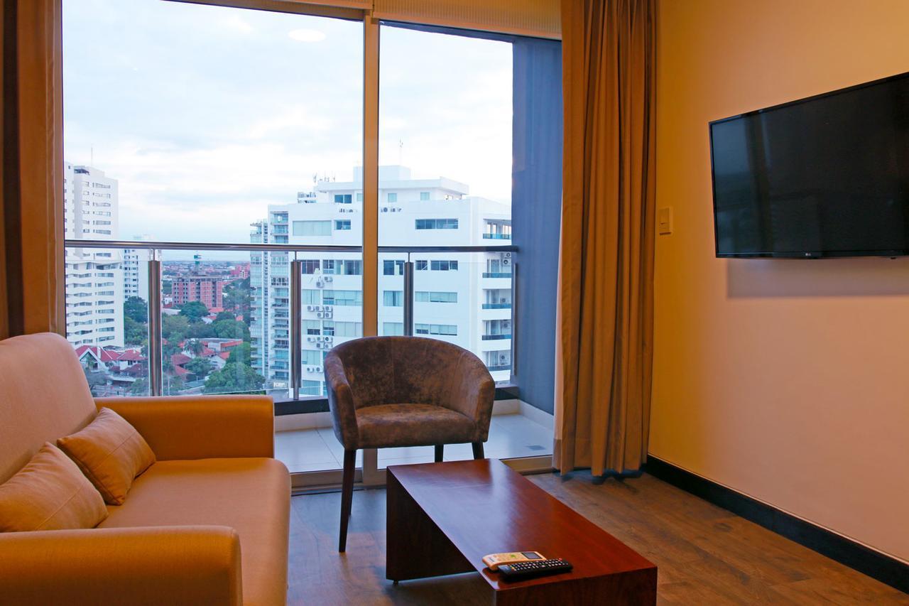 Urban Suites Apart Hotel Santa Cruz de La Sierra Kültér fotó